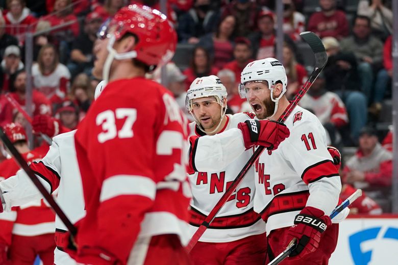 Hráči Caroliny Hurricanes vykazují negativní problémy s myšlením